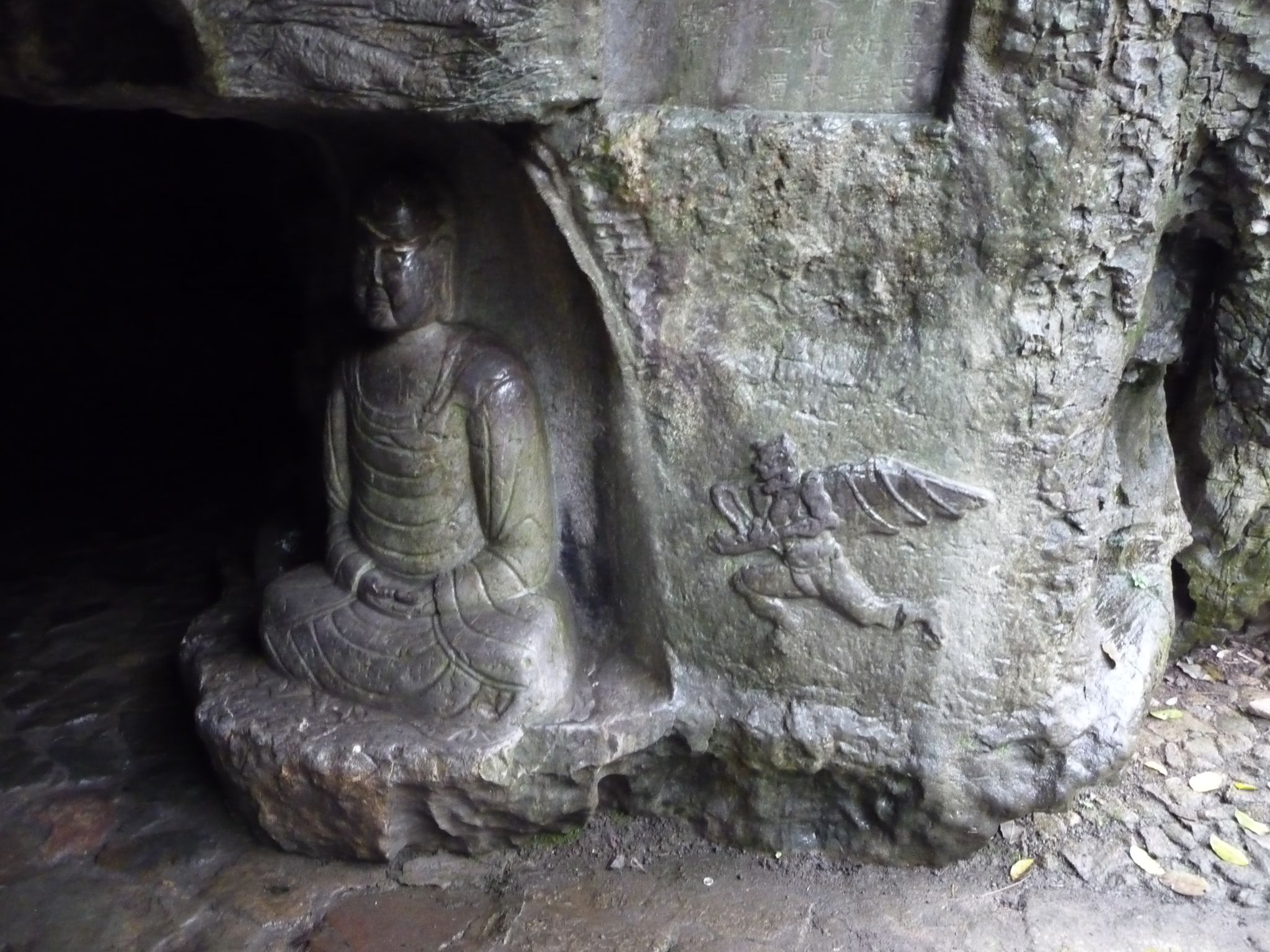 Huangzhou - Lingyin Temple carvings