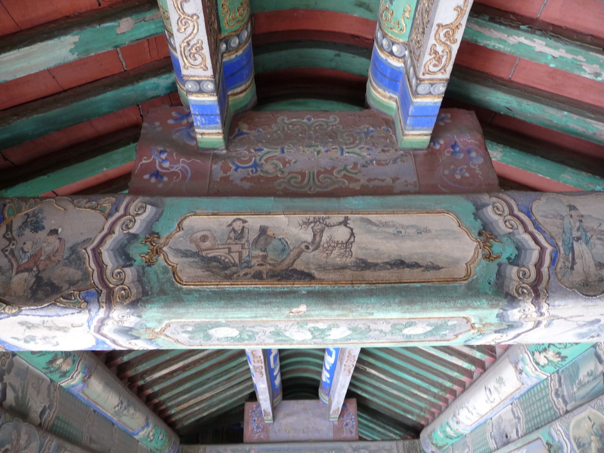 Roof beams