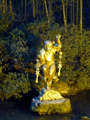 Huangzhou - Dragon Cave sculpture