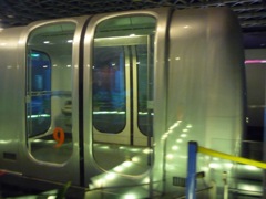 Shanghai - sightseeing subway to Pudong