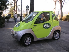 Piazzale Michelangelo - small car